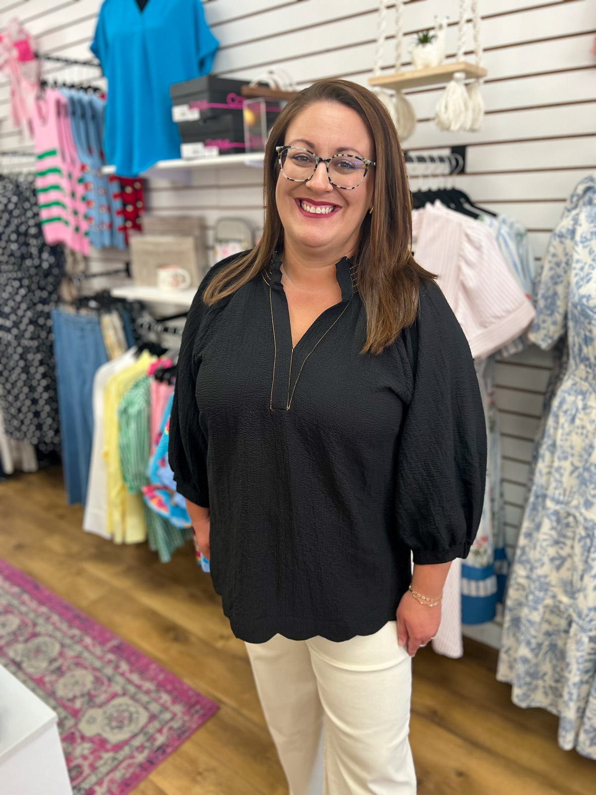 Umgee black v-neck top with 3/4 balloon sleeves and scalloped hem