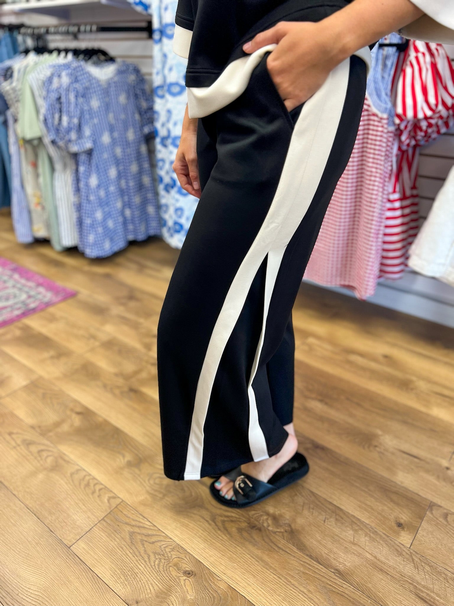 Black Luxeknit Colorblock Wide Leg Pants Set - A'Bekah's Boutique