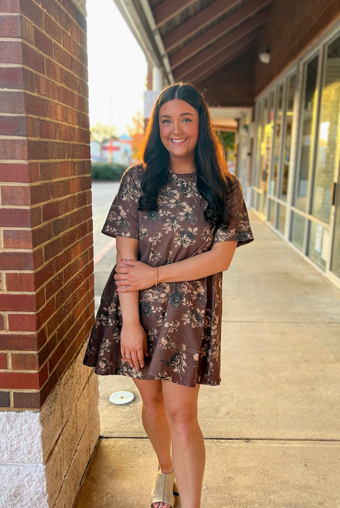 Brown Floral Short Sleeve Dress with Pockets - A'Bekah's Boutique