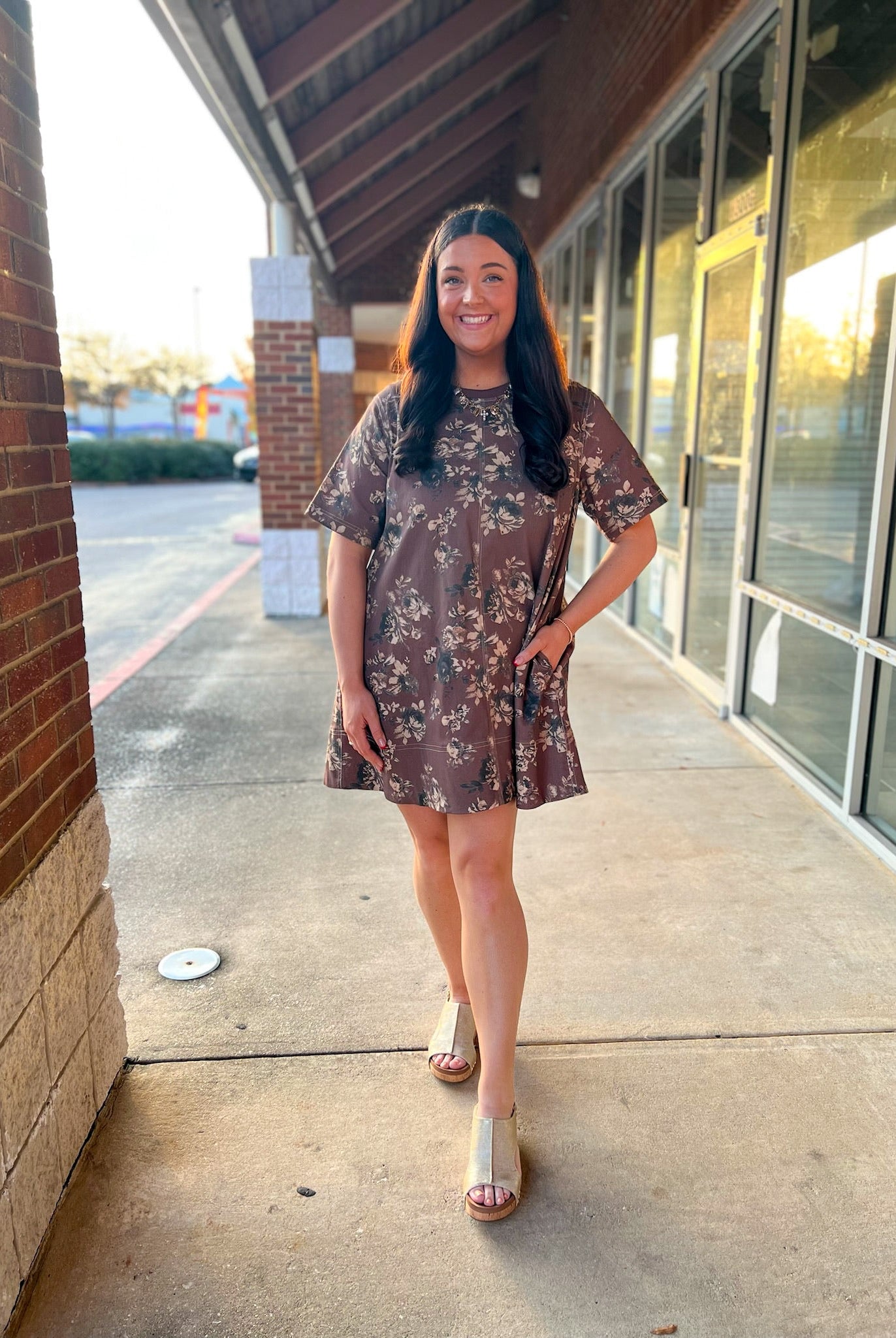 Brown Floral Short Sleeve Dress with Pockets - A'Bekah's Boutique