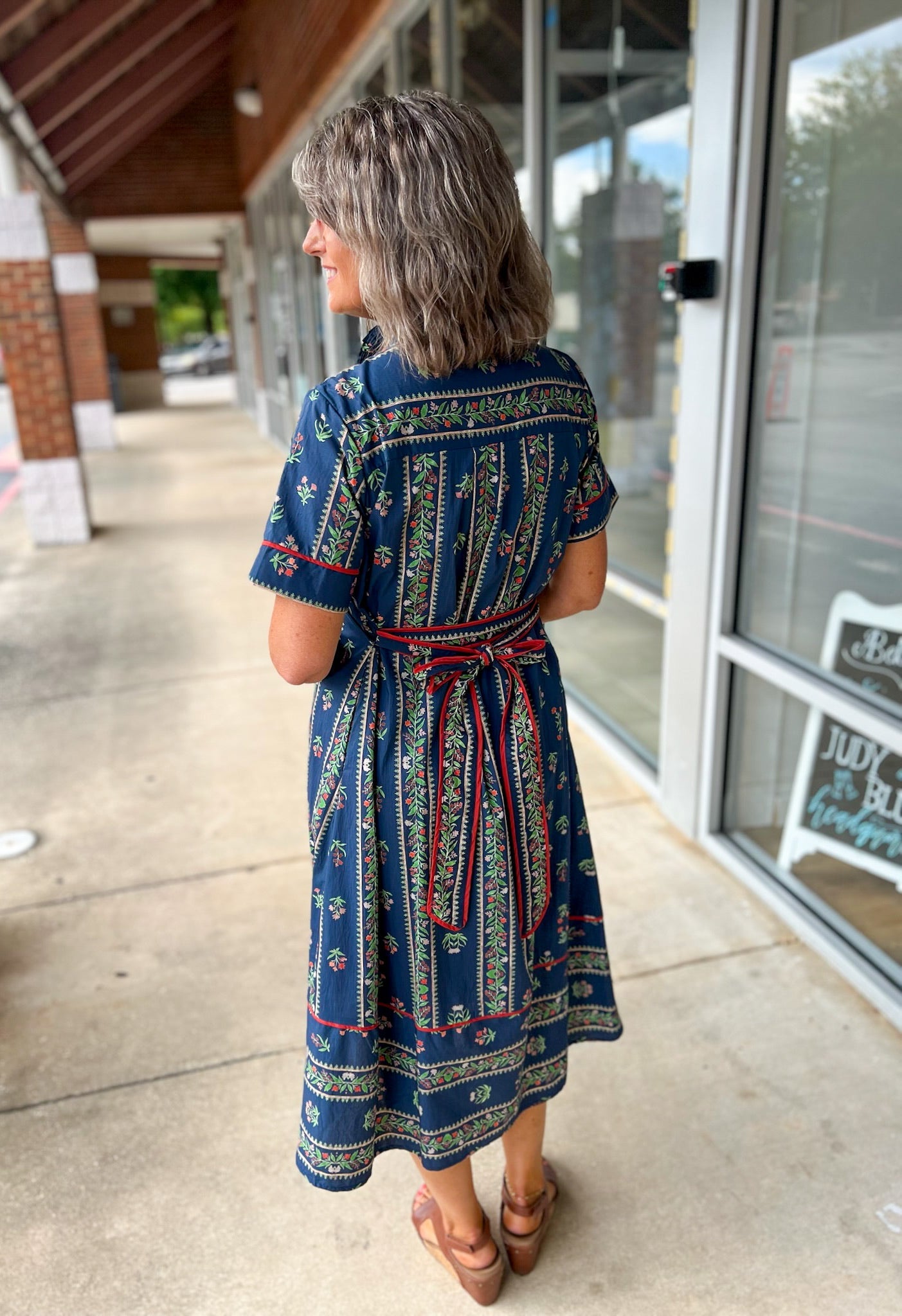 Free To Be Navy Floral Short Sleeve Midi Dress - A'Bekah's Boutique