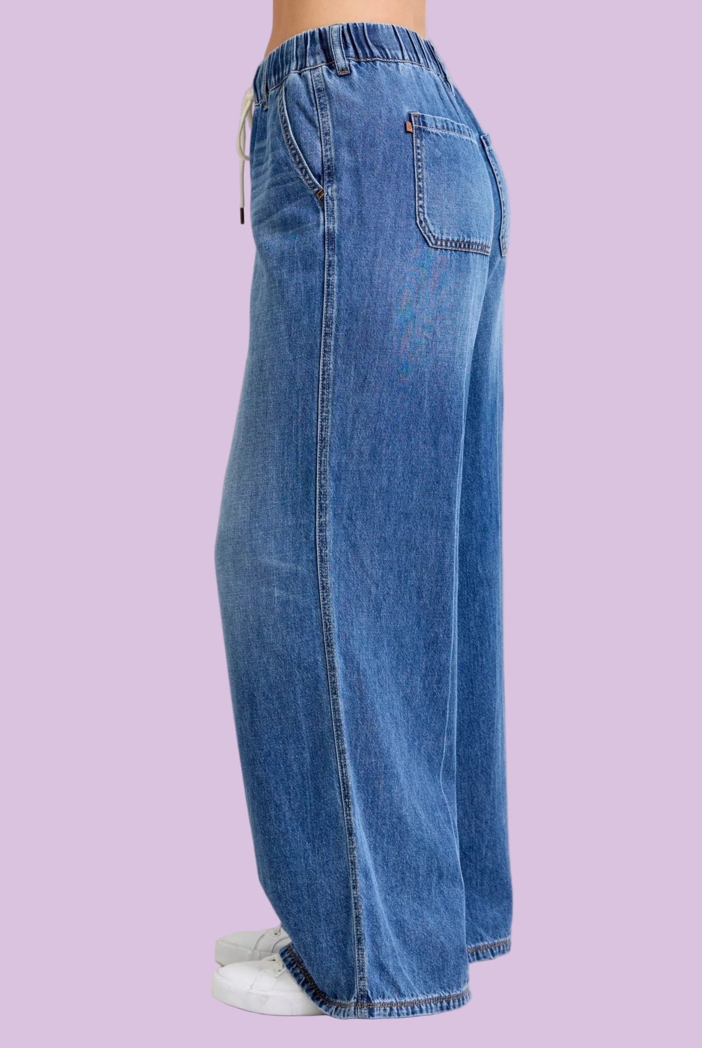 Judy Blue High Waisted Feather Weight Elastic Waist Jeans 31" Inseam - A'Bekah's Boutique