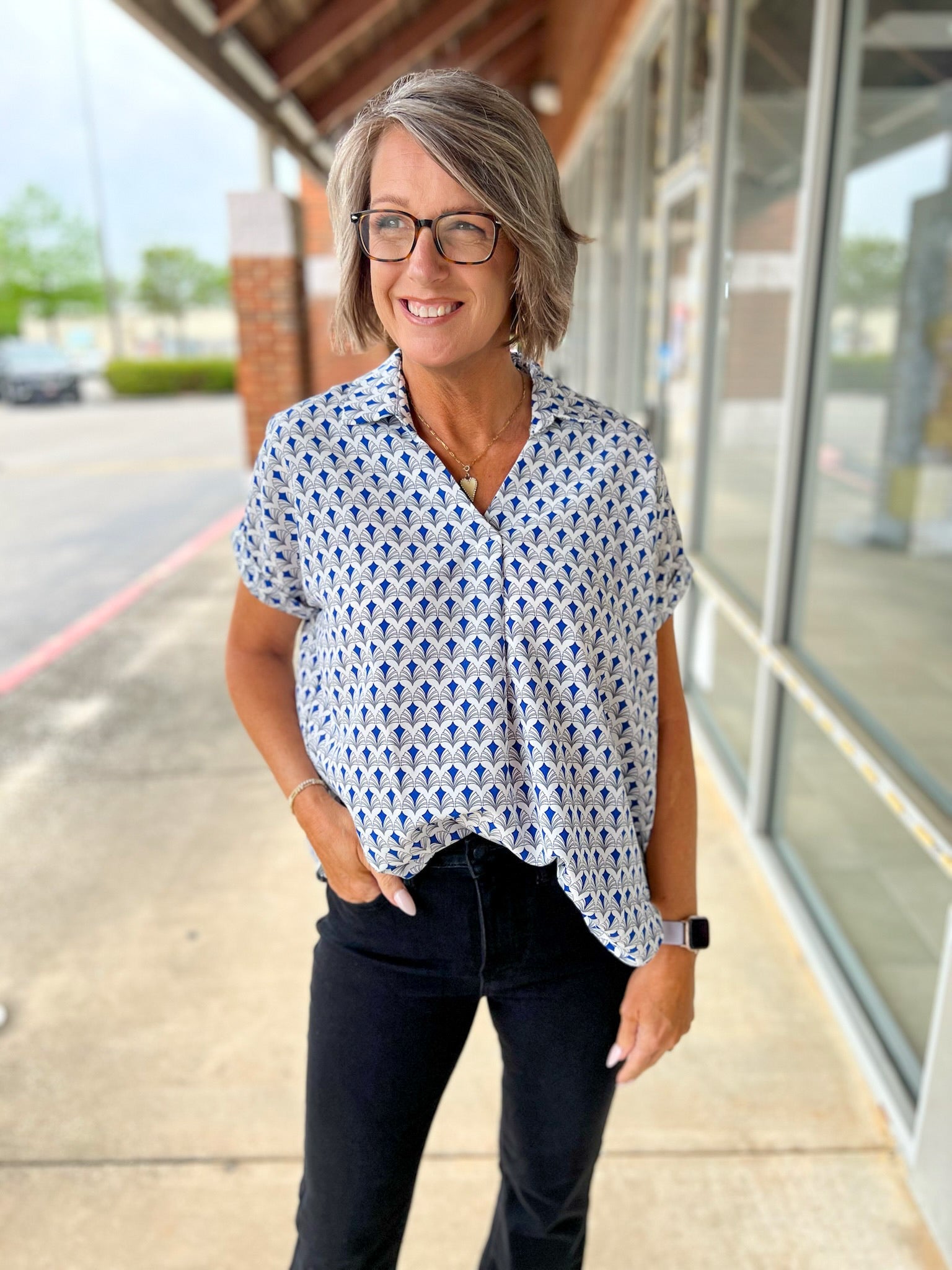 Navy Print V - Neck Short Sleeve Collared Top - A'Bekah's Boutique
