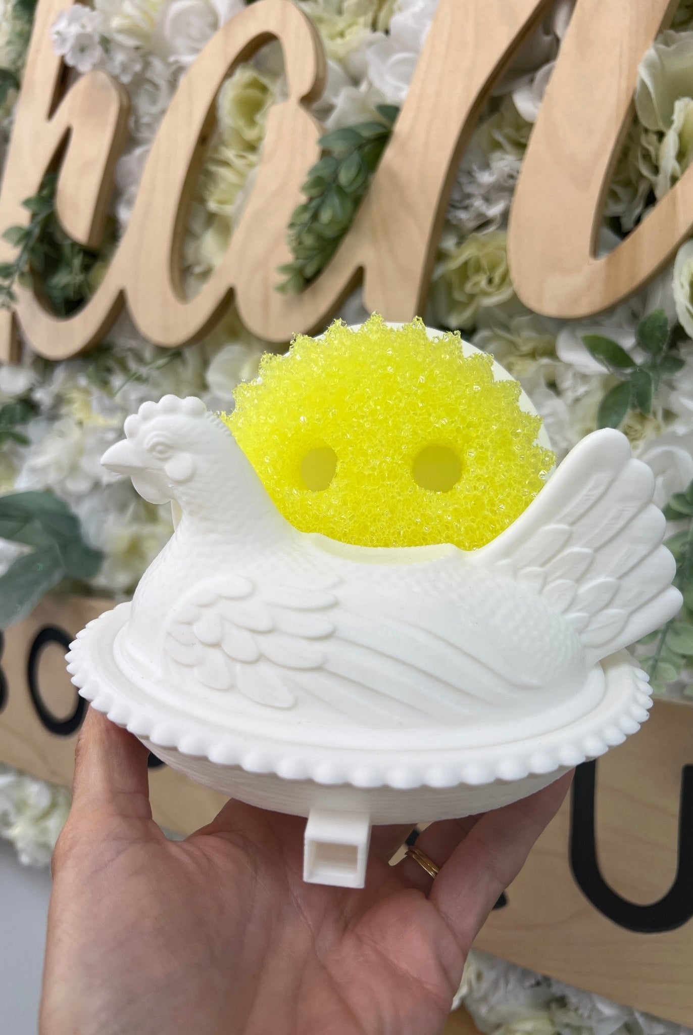 Nesting Hen Sponge Holder - A'Bekah's Boutique