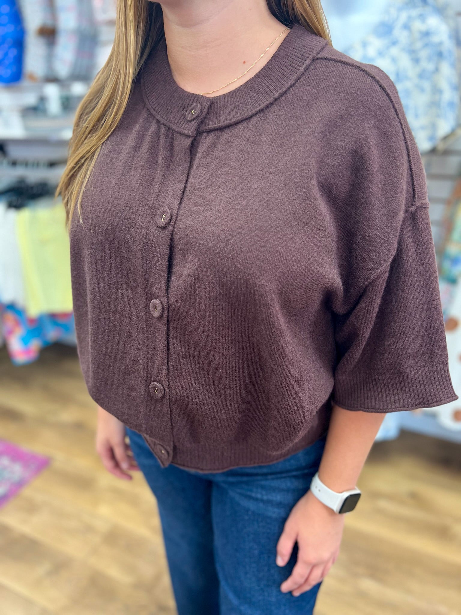 Entro brown button-front short sleeve cropped knit sweater with ribbed collar
