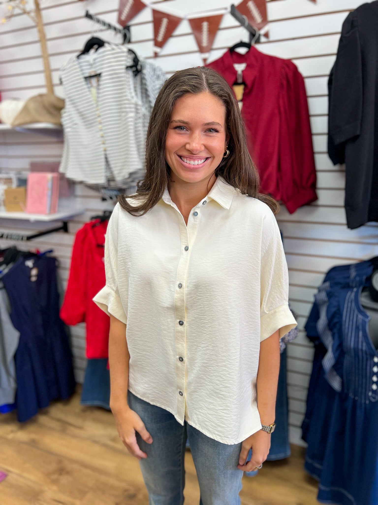 Entro ecru short dolman sleeve button-down top with dark snap buttons