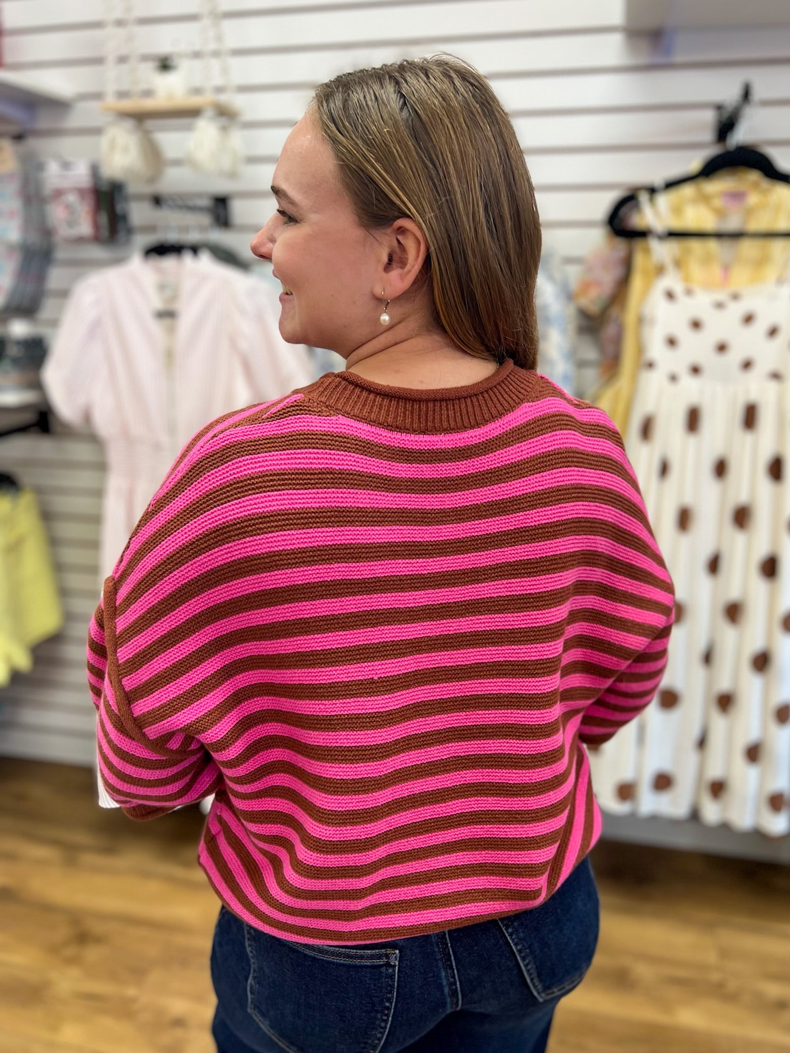 Pink and brown striped knit short sleeve sweater top, crew neck, relaxed fit