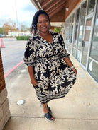 Black Print 3/4 Sleeve V - Neck Curvy Midi Dress with Pockets (C) - A'Bekah's Boutique