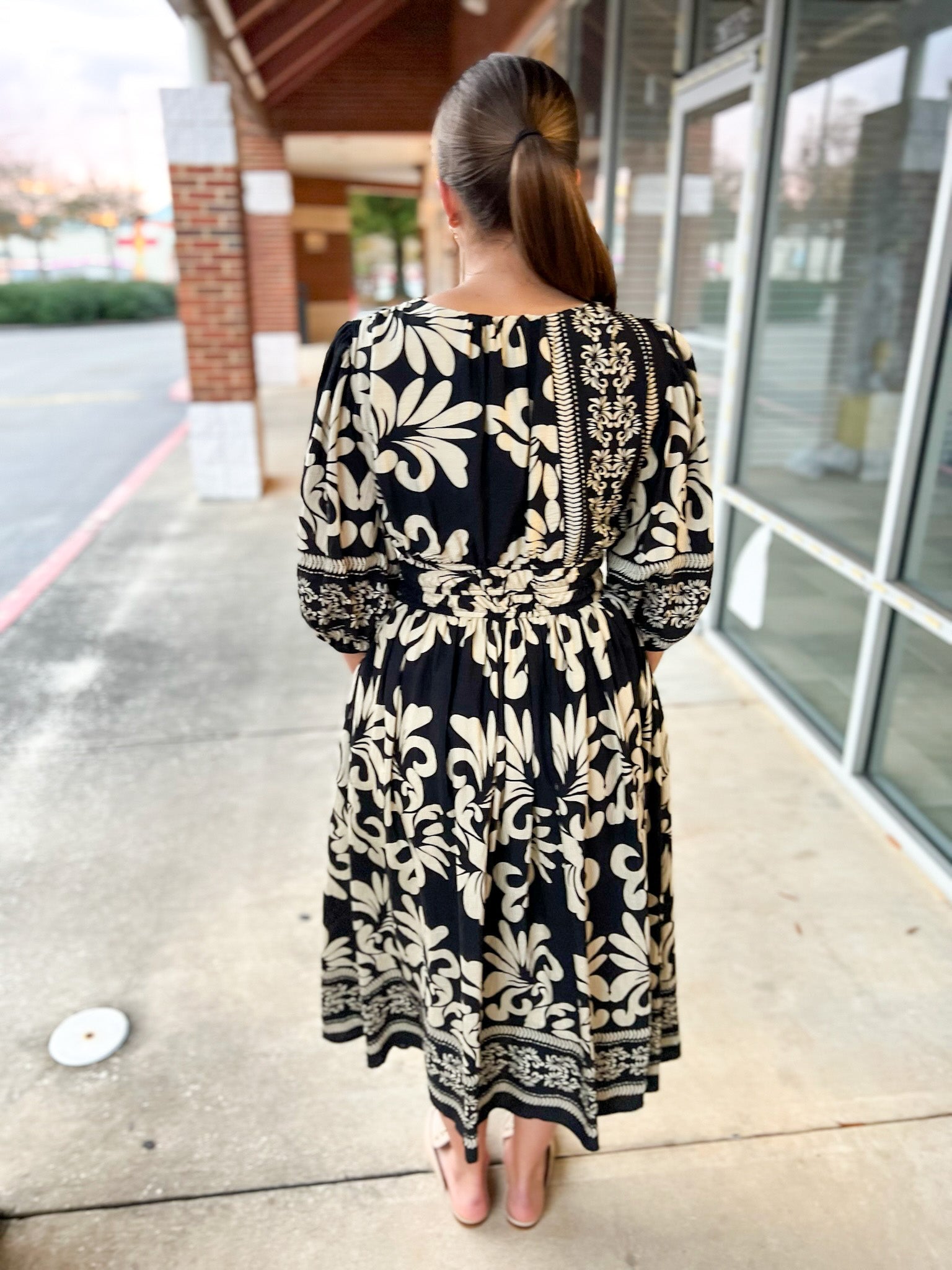 Black Print 3/4 Sleeve V - Neck Midi Dress with Pockets (R) - A'Bekah's Boutique
