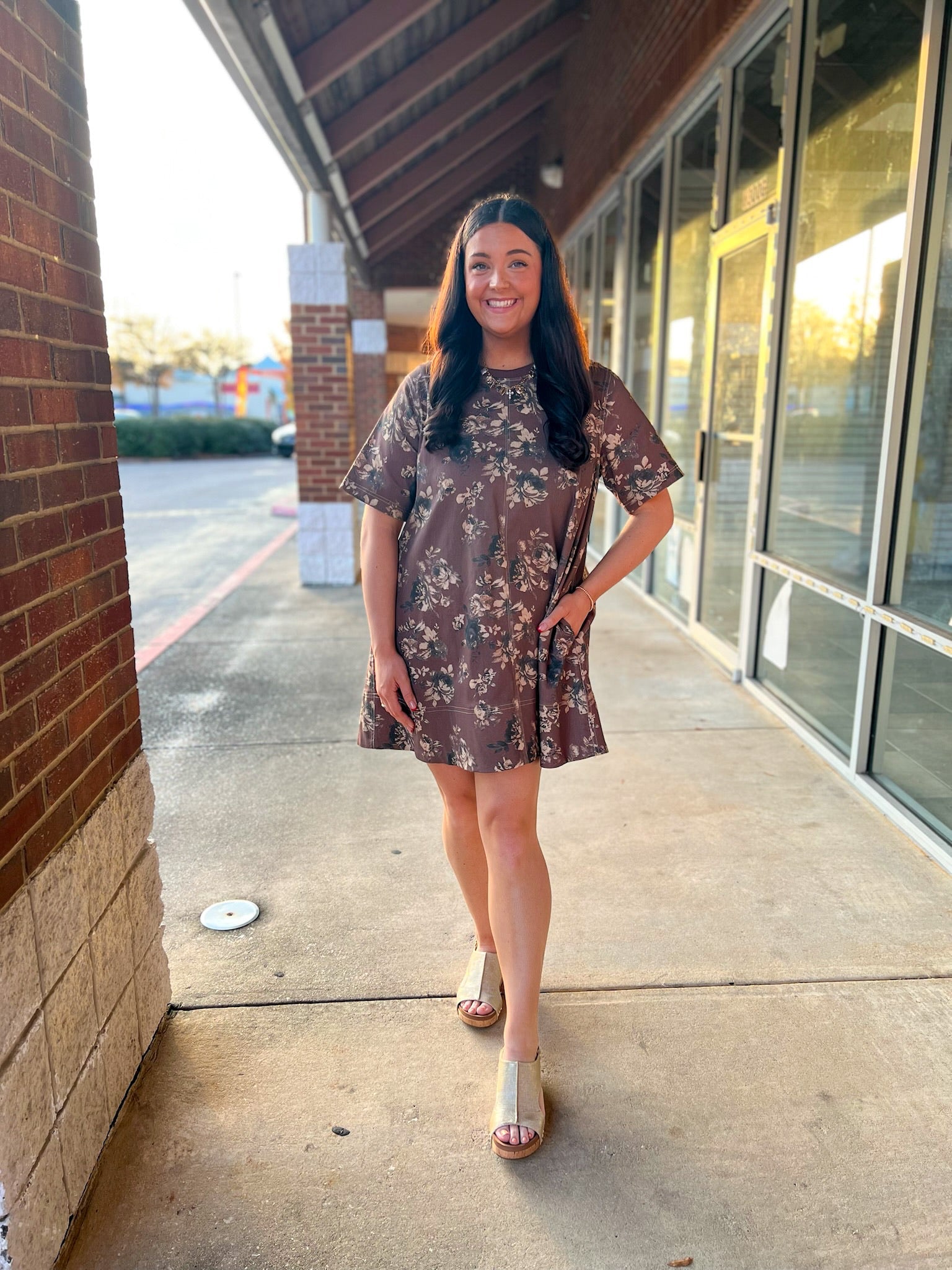 Brown Floral Short Sleeve Dress with Pockets - A'Bekah's Boutique