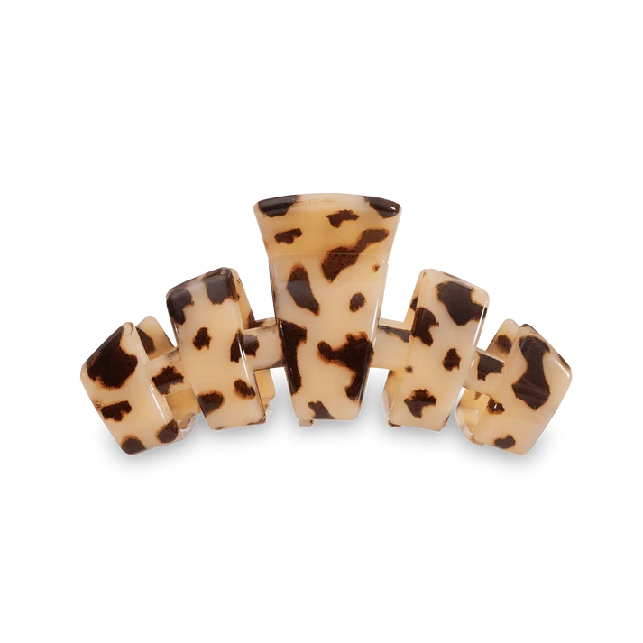 Teleties medium hair claw clip in cream tortoise shell leopard print pattern