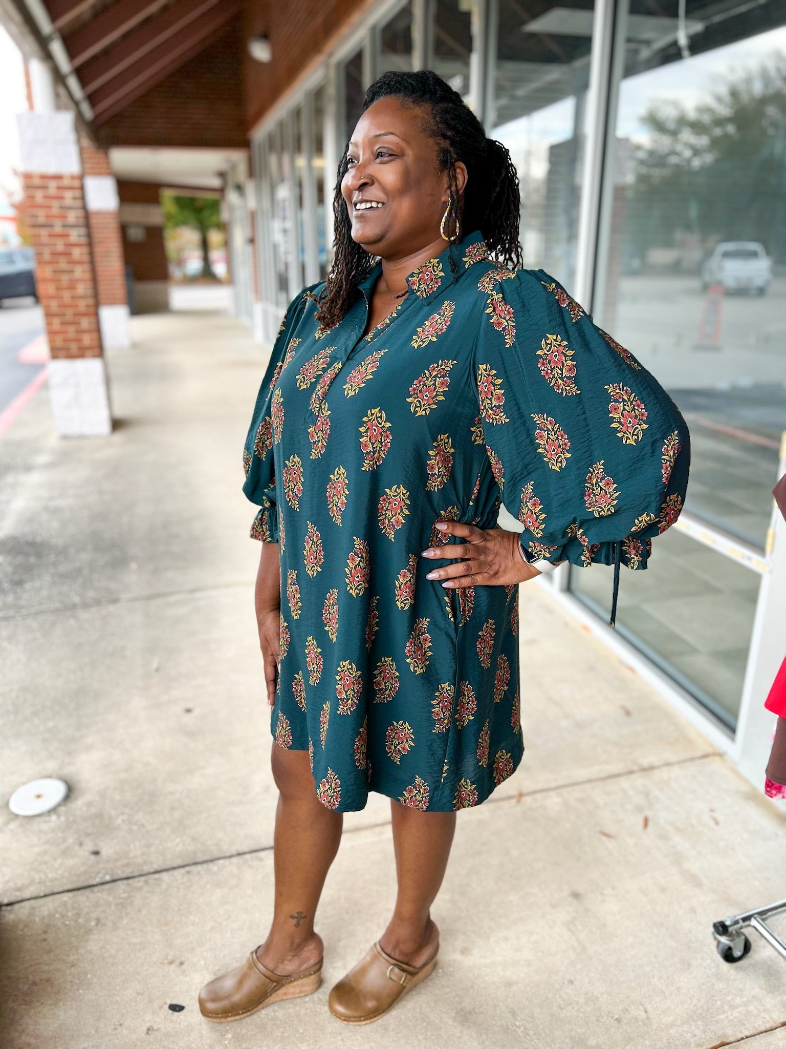 Hunter Green Floral 3/4 Sleeve V - Neck Dress (C) - A'Bekah's Boutique