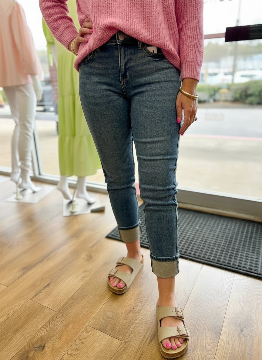 Judy Blue Mid Rise Vintage Wash Boyfriend Jeans - A'Bekah's Boutique