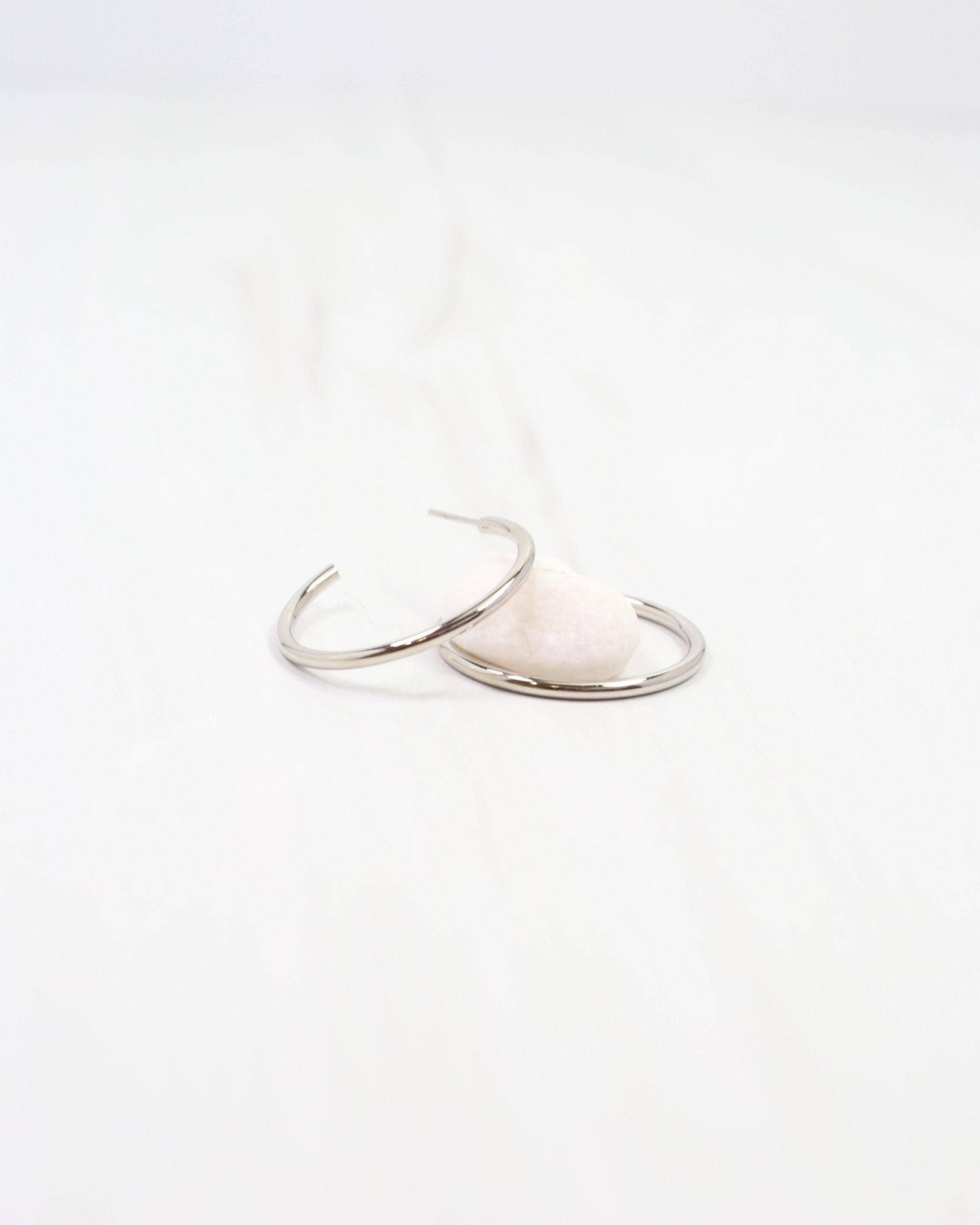 Mayor Thin Hoop Earring Silver - A'Bekah's Boutique