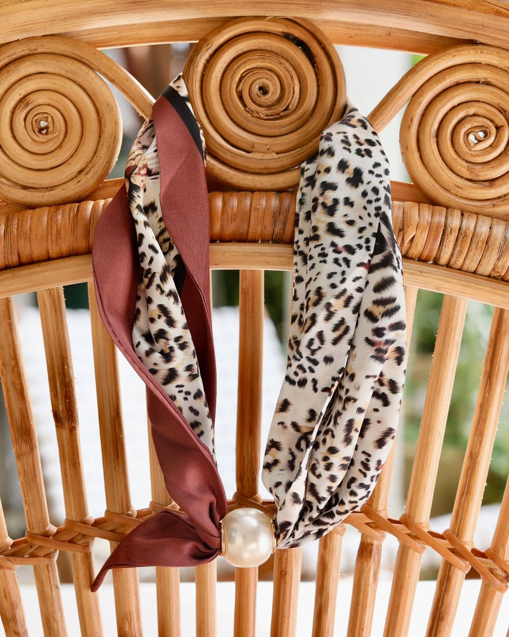 Robyn Magnetic Pearl Scarf Necklace Leopard - A'Bekah's Boutique