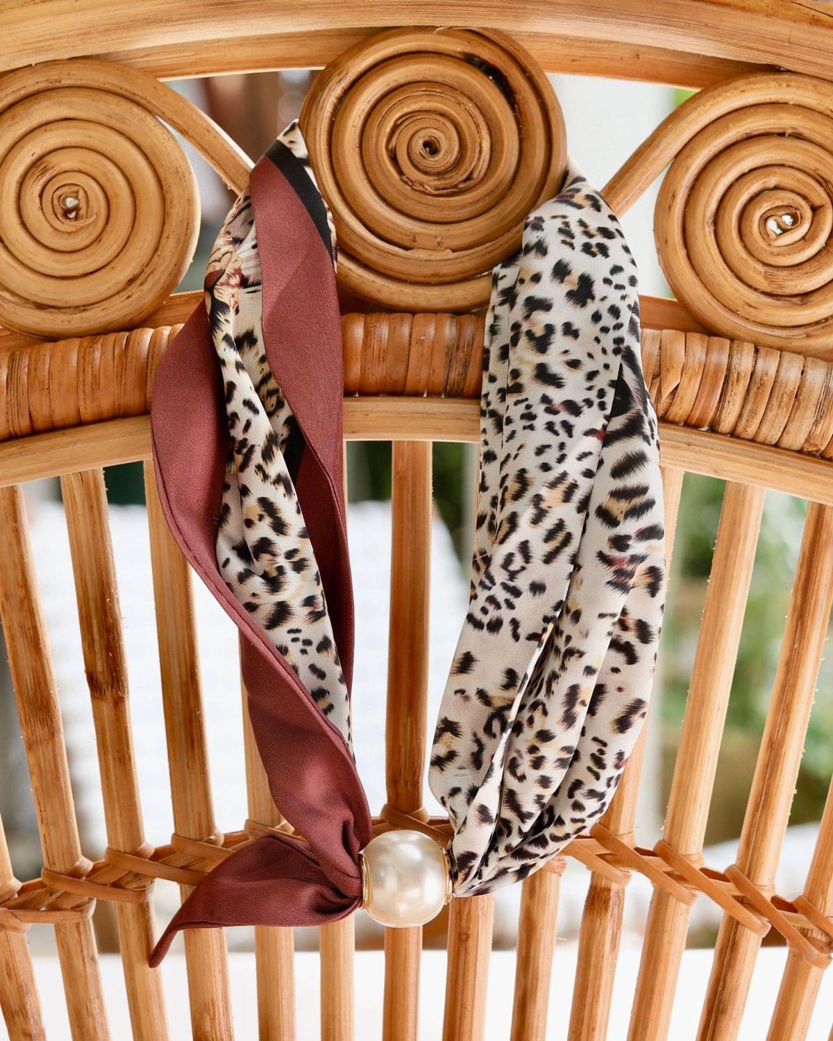 Robyn Magnetic Pearl Scarf Necklace Leopard - A'Bekah's Boutique
