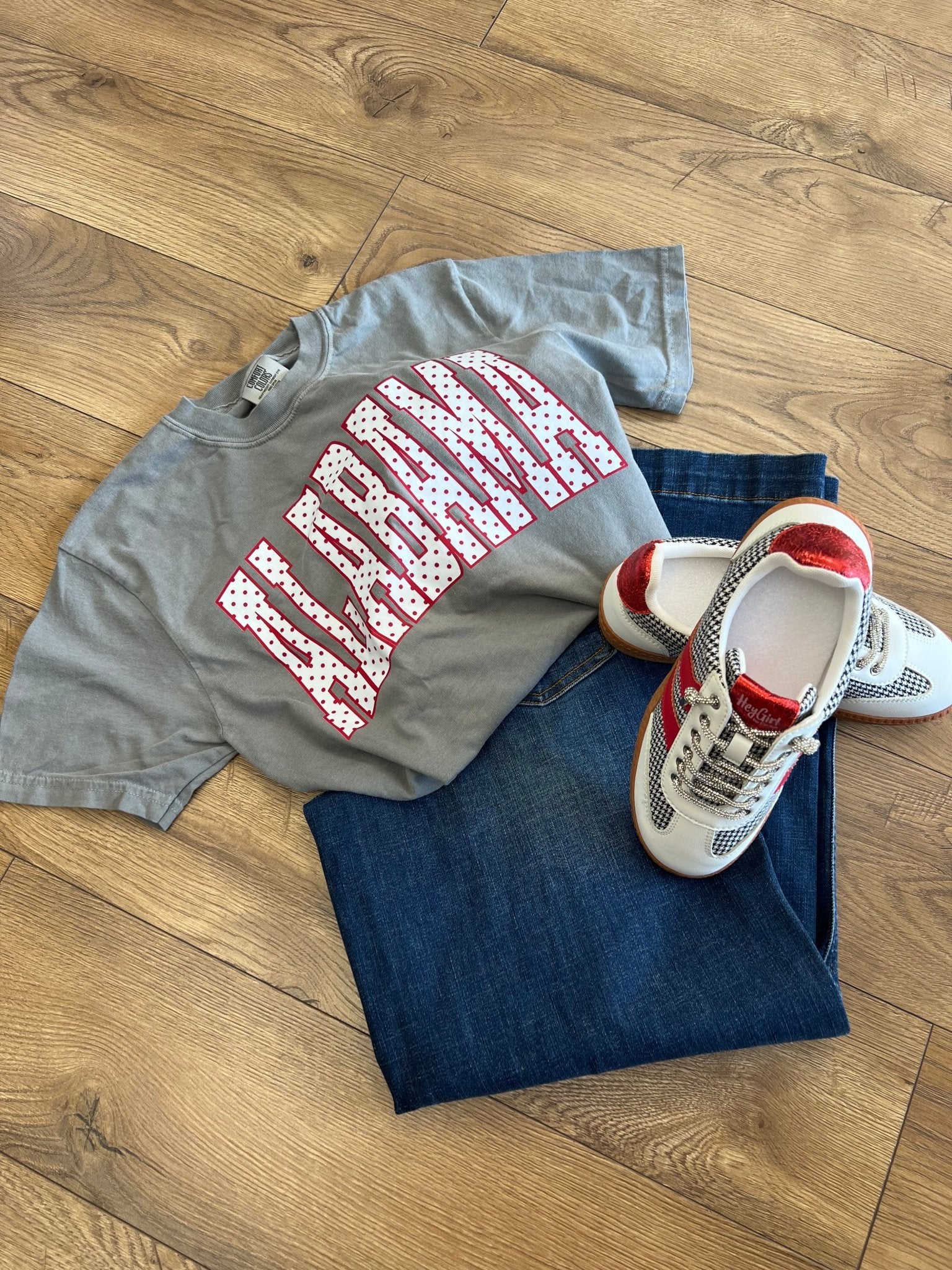 University of Alabama Grey T-Shirt with Crimson Polka Dot Graphic - A'Bekah's Boutique